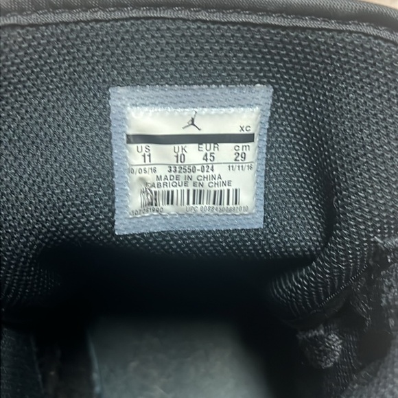Men Jordan 1 High - Picture 5 of 6